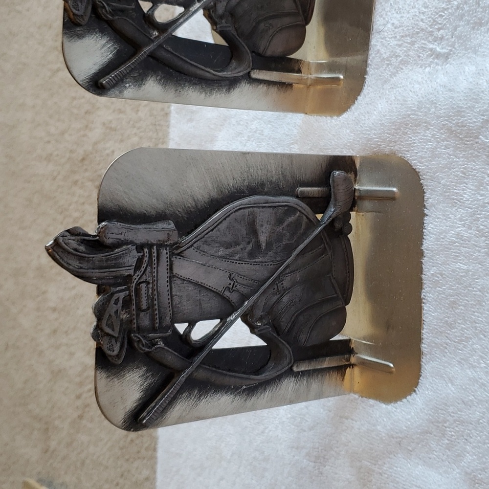 Sturdy Metal Golf Motif Bookends in Silver & Black w/Golf Bag & Clubs EUC